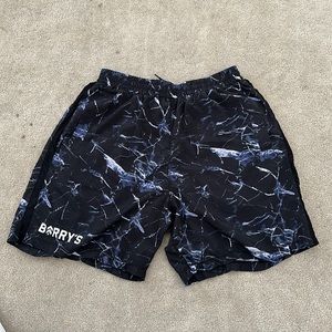 Barry’s shorts size medium